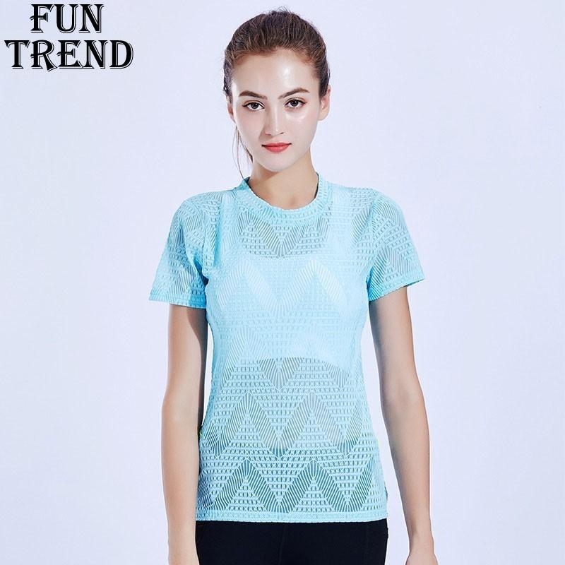 Breathable Solid Yoga Sport Top Short Sleeve Yoga shirt Fitness Women Workout Jogging Sport Shirt Running T-shirt Clothing, Blue
Breathable Solid Yoga Sport Top Short Sleeve Yoga shirt Fitness Women Workout Jogging Sport Shirt Running T-shirt Clothing, Blue
