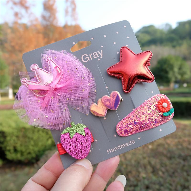 Hair Accessories 5Pcs/Set Baby Girls Cartoon Bowknot Clips Crown Barrettes Strawberry Hairpins Kids Fashion Moda 2021, Bear set
Hair Accessories 5Pcs/Set Baby Girls Cartoon Bowknot Clips Crown Barrettes Strawberry Hairpins Kids Fashion Moda 2021, Bear set