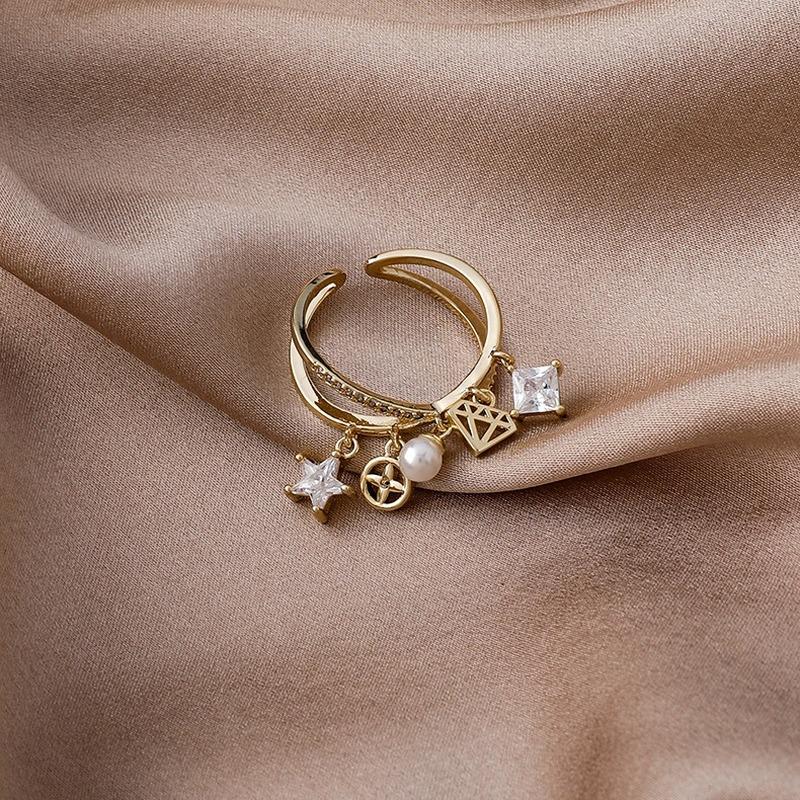 Cluster Rings Minar Personality Adjustable Shinning CZ Stone Charm For Women Brass Gold Hollow Coin Cross Open Ring Statement Jewelry
Cluster Rings Minar Personality Adjustable Shinning CZ Stone Charm For Women Brass Gold Hollow Coin Cross Open Ring Statement Jewelry