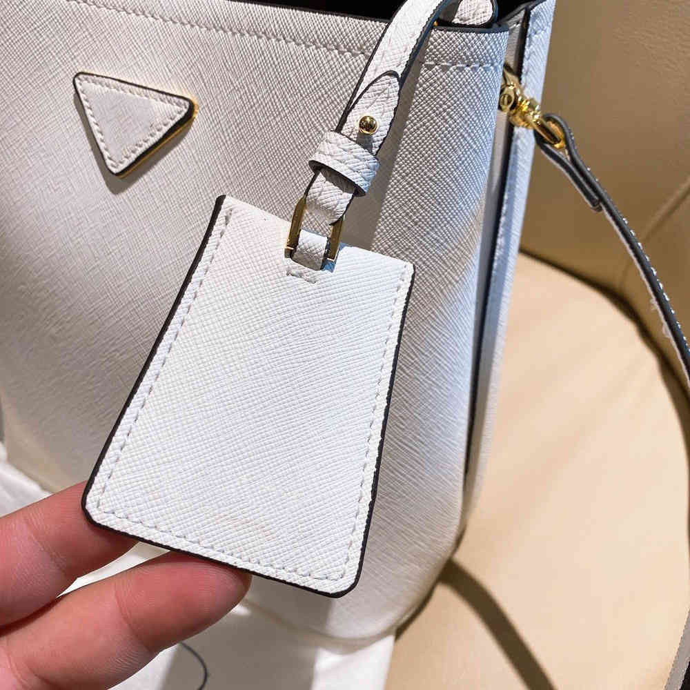 luxury Multi Pochette G Telfar bags C mini 2021 Nylon Hanghhangbag foreign Day akend L zhouzhoubao123 designer P family quilted handbags