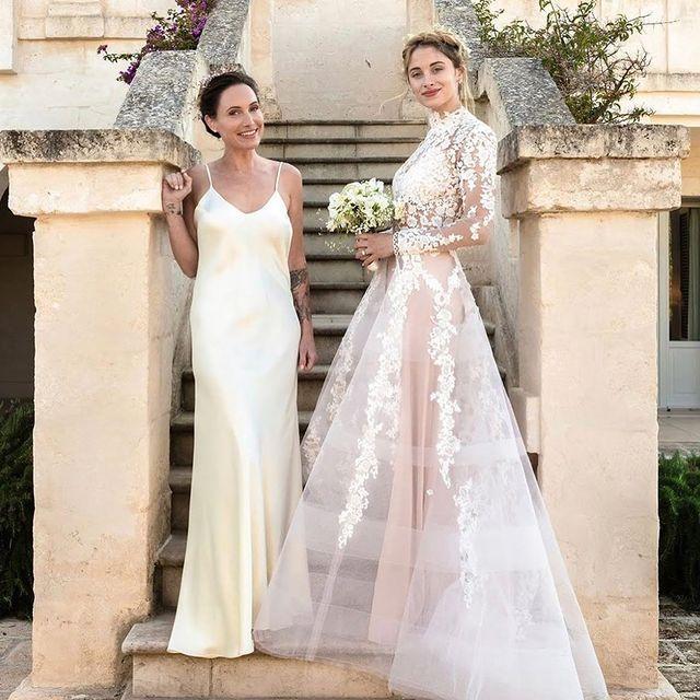 Neck High Dresses Lace Applique Long Sleeves Floor Length A Line Illusion Top Custom Made Castle Wedding Bridal Gown