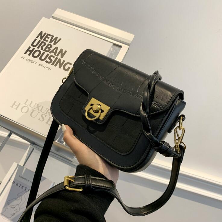 wholesale women bag simple atmospheric pressure flower leatheres shoulder bags retro leather messenger handbag street trend Stone leathers handbags
wholesale women bag simple atmospheric pressure flower leatheres shoulder bags retro leather messenger handbag street trend Stone leathers handbags