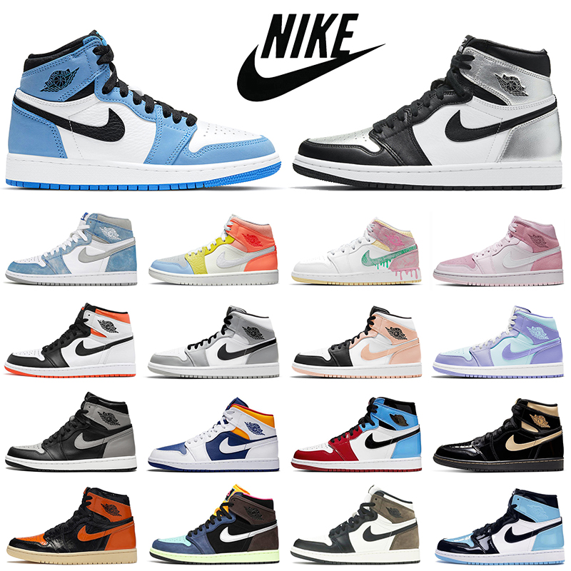 Hyper Royal 1s Men Basketball Shoes Jumpman 1 University Blue Banned Bred Toe Womens Mens Trainers Sports Sneakers
Hyper Royal 1s Men Basketball Shoes Jumpman 1 University Blue Banned Bred Toe Womens Mens Trainers Sports Sneakers