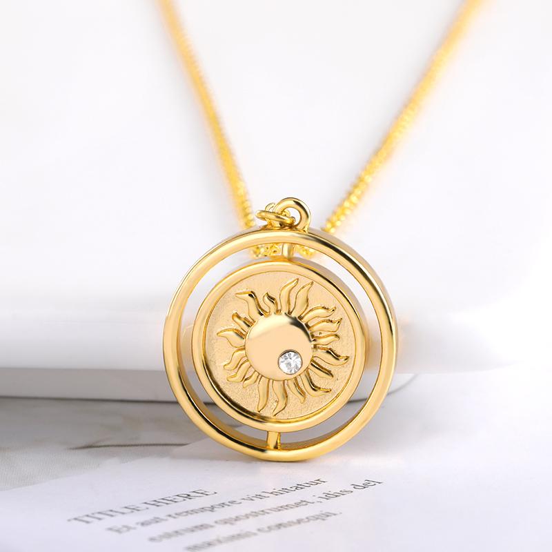 Pendant Necklaces Crystal Jewelry Sun & Moon Charm Stainless Steel Round Coin Couple Gifts Collier Femme 2021 BFF
Pendant Necklaces Crystal Jewelry Sun & Moon Charm Stainless Steel Round Coin Couple Gifts Collier Femme 2021 BFF