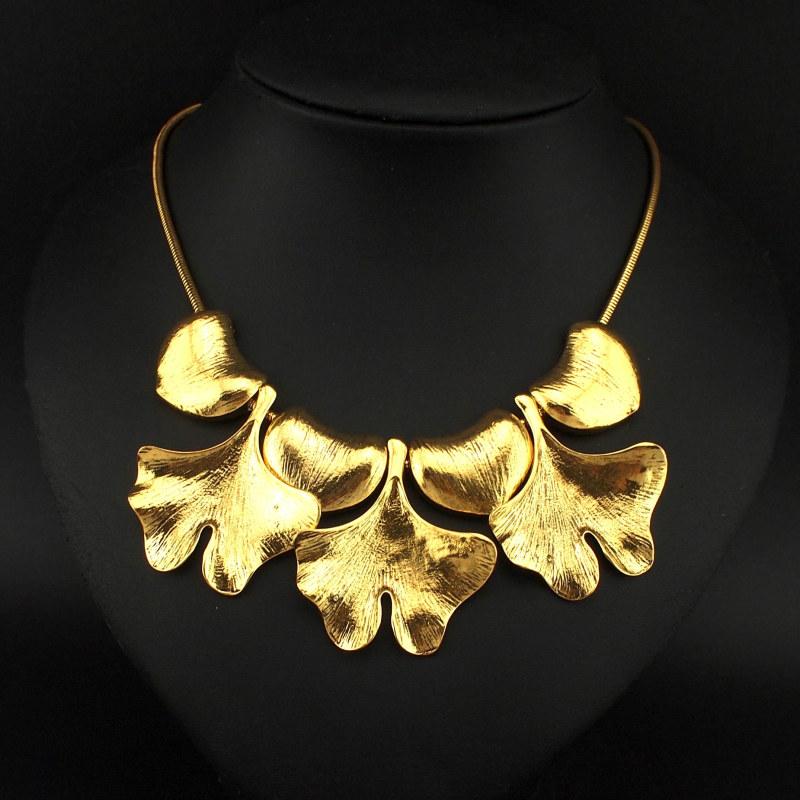 Pendant Necklaces UKEN Vintage Flower Shapes Alloy Collar Fashion Women Dress Jewelry Chokers N3222
Pendant Necklaces UKEN Vintage Flower Shapes Alloy Collar Fashion Women Dress Jewelry Chokers N3222