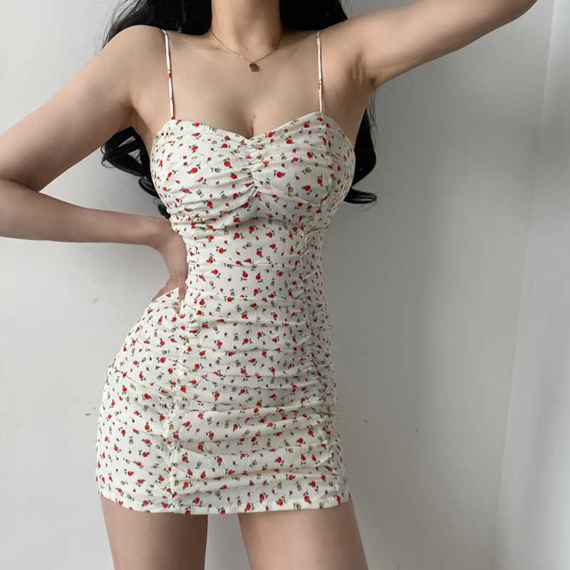 Korea Temperament Low Chest Small Floral Folds Sexy Mini Tank Sleeveless Party Dress Dresses Clothes Vintage 6U1O 210603, Picture color
Korea Temperament Low Chest Small Floral Folds Sexy Mini Tank Sleeveless Party Dress Dresses Clothes Vintage 6U1O 210603, Picture color