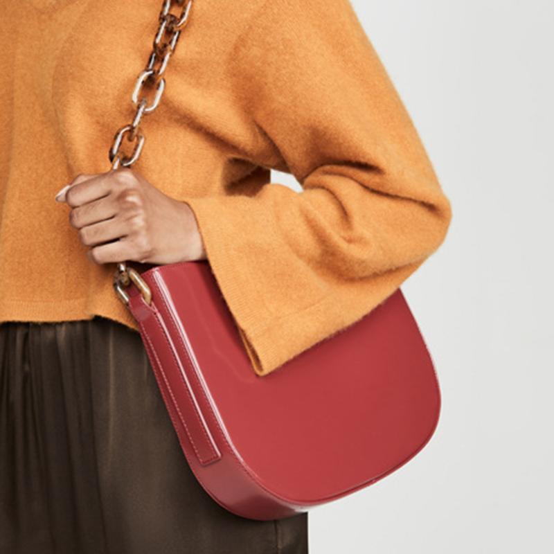 Brands Acrylic Chain Saddle Bags for Women Shoulder Bag Designer Fashion Large Capacity Crossbody Bag Lady Big Purse Women Bags, Wine red
Brands Acrylic Chain Saddle Bags for Women Shoulder Bag Designer Fashion Large Capacity Crossbody Bag Lady Big Purse Women Bags, Wine red