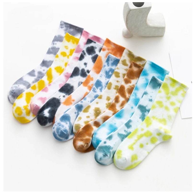 New Tie-dye Colorful Men Women Socks Cotton Harajuku Couples Cool Vortex Fashion Funny Breathable Skateboard Hip Hop Long Socks
New Tie-dye Colorful Men Women Socks Cotton Harajuku Couples Cool Vortex Fashion Funny Breathable Skateboard Hip Hop Long Socks