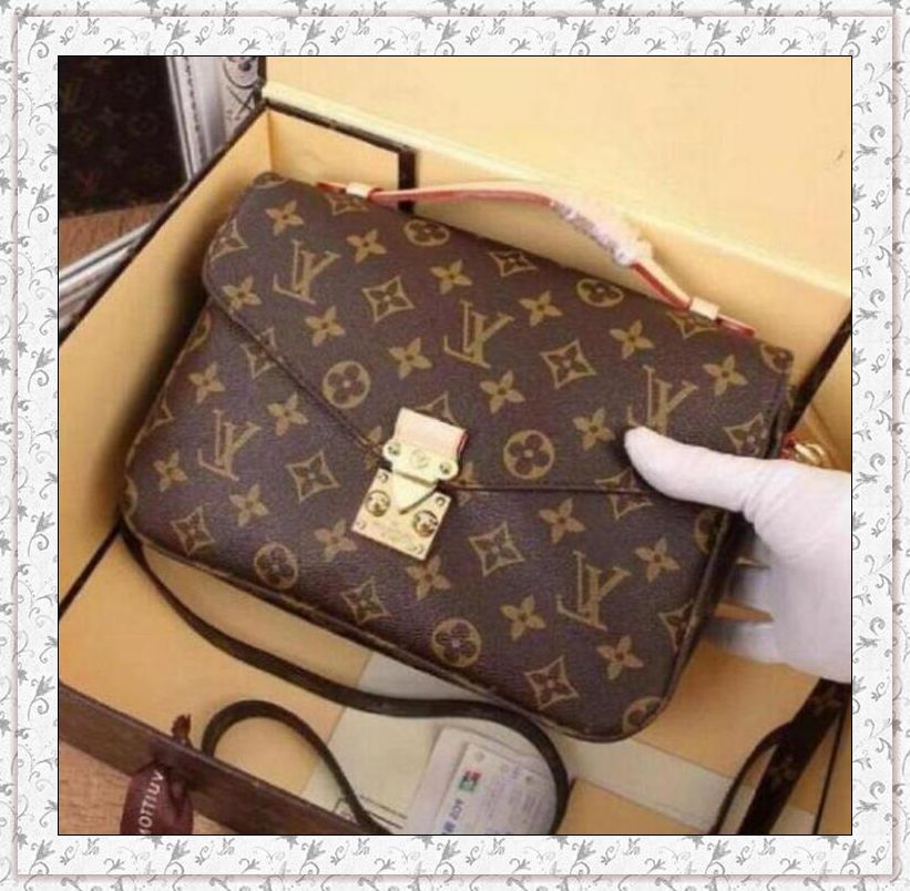 LV LOUIS VITTON New Woman Fashion Designers Handbags Luxury Quality Lady Shoulder Crossbody Bags Hot Messenger Bag x, Black;white
LV LOUIS VITTON New Woman Fashion Designers Handbags Luxury Quality Lady Shoulder Crossbody Bags Hot Messenger Bag x, Black;white