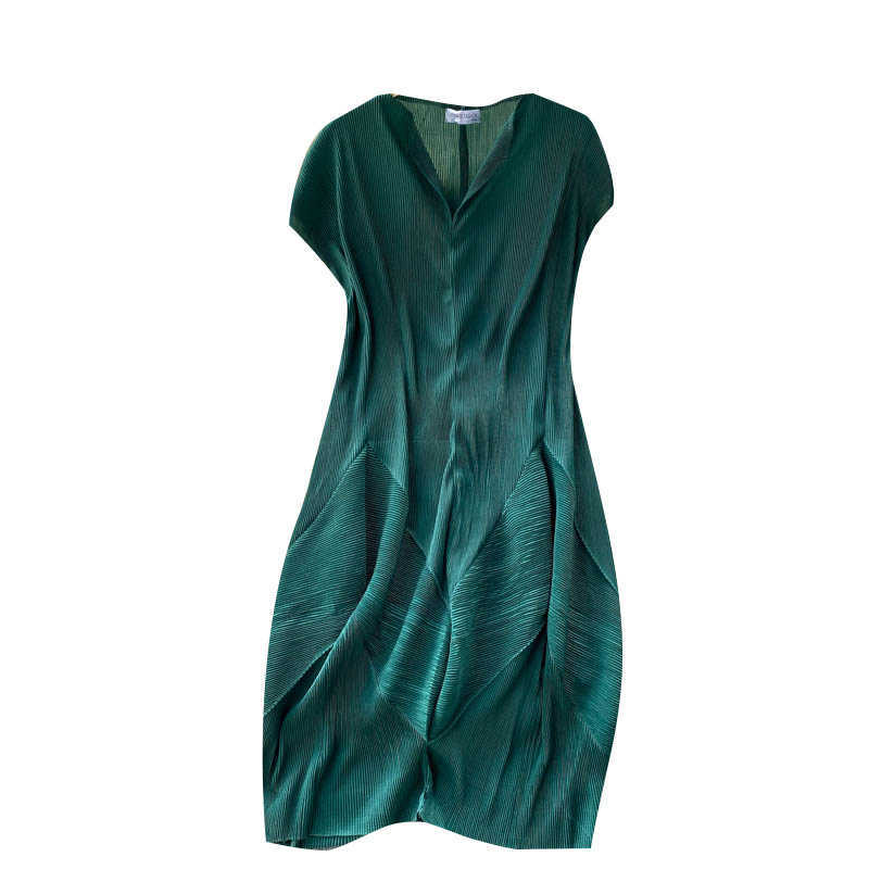 DEAT Women Pleated Dress V-Neck Short Sleeve Arrivals Lady Temperament Fashion Spring Summer 11D1542 210709