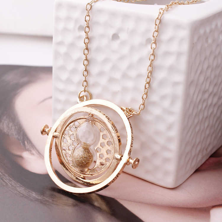 Jewelry Harry Potter Time Converter Hourglass Necklace Men and Women Fashion Sweater Chain
Jewelry Harry Potter Time Converter Hourglass Necklace Men and Women Fashion Sweater Chain