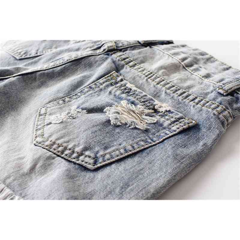 Summer Women's Denim Shorts Mid Waist Light Blue Pockets Buttons Hole Printing Vintage Button 100% Cotton Denim Shorts 8287 210611