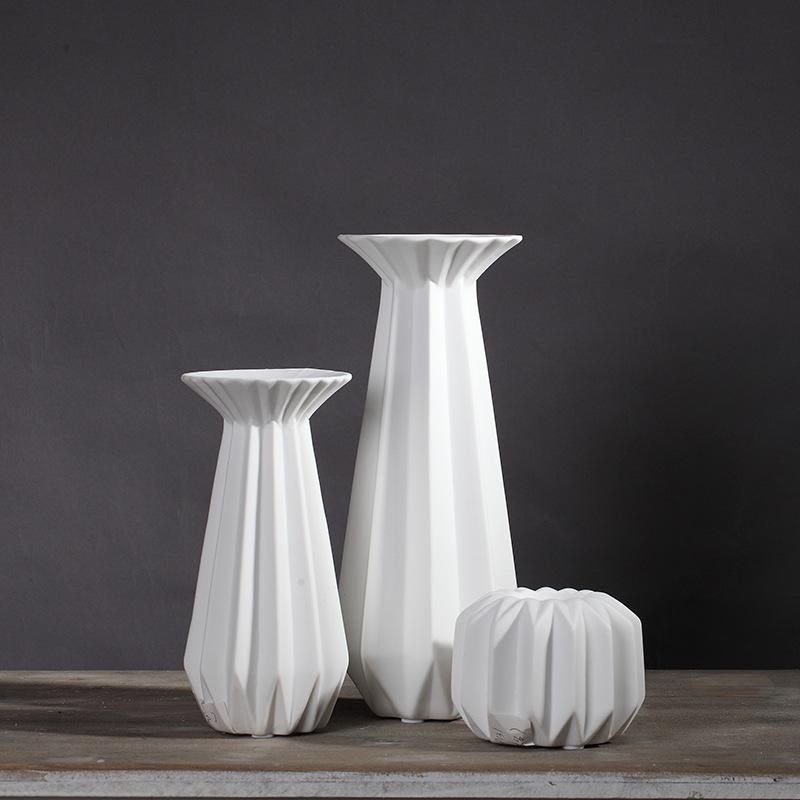 Decorative Objects & Figurines Nordic Minimalist Creative Ceramic Candlestick Set Coffee Shop Candlelight Dinner Wedding Props Wholesale
Decorative Objects & Figurines Nordic Minimalist Creative Ceramic Candlestick Set Coffee Shop Candlelight Dinner Wedding Props Wholesale