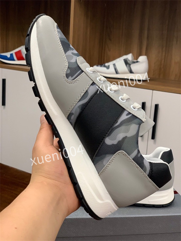 Men Rockrunner Camouflage Mesh Sneakers Leather Valentinoes suede Trainers Rivet Sneaker Rubber bottoms Top quality Luxury 39-46, 22
Men Rockrunner Camouflage Mesh Sneakers Leather Valentinoes suede Trainers Rivet Sneaker Rubber bottoms Top quality Luxury 39-46, 22