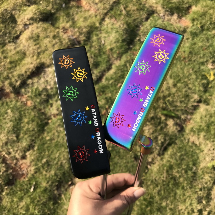 2021 New golf putter datang dragon Sunflower putter 303 steel material Forged putter with leather grips headcover golf clubs
2021 New golf putter datang dragon Sunflower putter 303 steel material Forged putter with leather grips headcover golf clubs