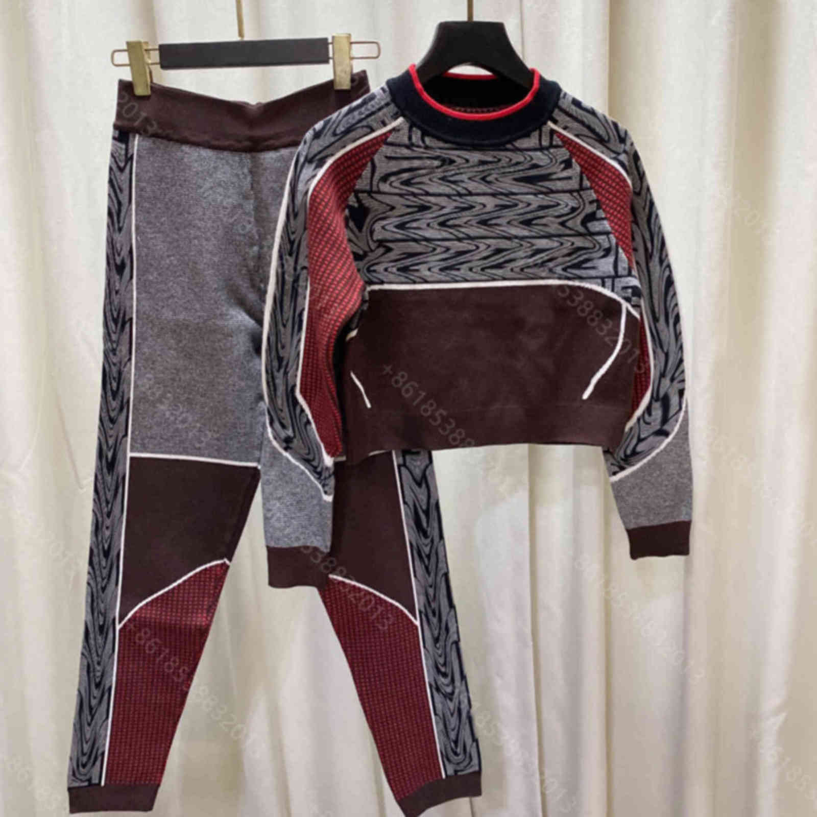 2021 designer legging yoga suit sweater hoodies pants 2 picee suit Tech fleece knit for women wool knits sweaters double F letter logo brand running fitness suit a2, Not sold separately
2021 designer legging yoga suit sweater hoodies pants 2 picee suit Tech fleece knit for women wool knits sweaters double F letter logo brand running fitness suit a2, Not sold separately