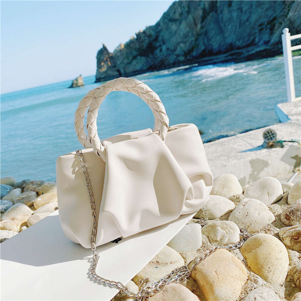 Feinibei Poetry Bag 2021 Summer Fashion Wrinkle Cloud Bag Mini Hand Cross, White
Feinibei Poetry Bag 2021 Summer Fashion Wrinkle Cloud Bag Mini Hand Cross, White