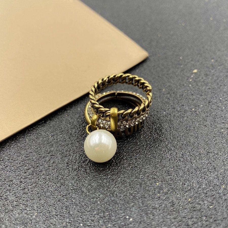 Gold letter band rings bague for lady women Party wedding lovers gift engagement jewelry
Gold letter band rings bague for lady women Party wedding lovers gift engagement jewelry