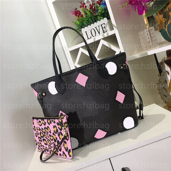 2021 never mm full tote bag m45819 print wild at heart hand-painted leopard roomy carryall zipped pouch cream d-ring designer handbags
2021 never mm full tote bag m45819 print wild at heart hand-painted leopard roomy carryall zipped pouch cream d-ring designer handbags