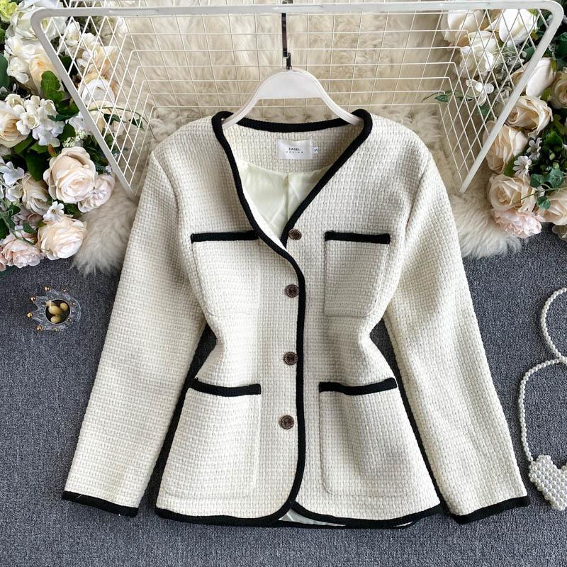 Women's Jackets 2021 Autumn Korean Loose Tweed Jacket Coat Female Pockets Ladies Single Breasted Ins Vintage Woolen Coats All Match Outerwea, Black;brown 
Women's Jackets 2021 Autumn Korean Loose Tweed Jacket Coat Female Pockets Ladies Single Breasted Ins Vintage Woolen Coats All Match Outerwea, Black;brown