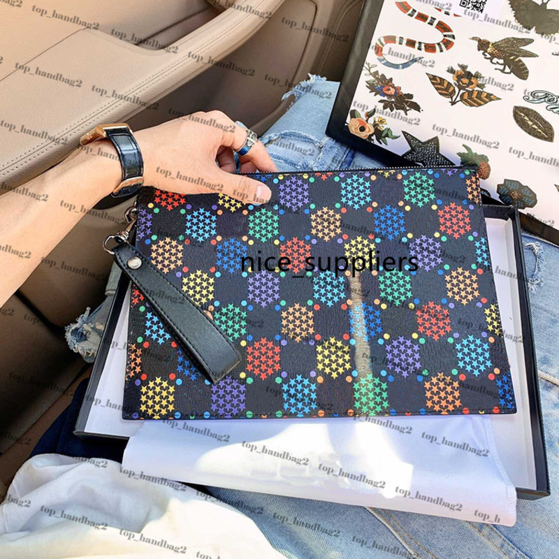 Handbag Fashion handbags Clutch Bags Fashion real leather Bag wallet women bag size : 30X20 With the box
Handbag Fashion handbags Clutch Bags Fashion real leather Bag wallet women bag size : 30X20 With the box