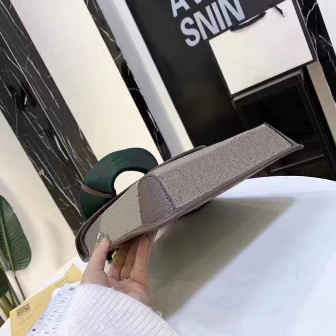 square designer shoulder bag factory edition evening bags classic leather tote handbag tide brand luxury crossbody unisex
square designer shoulder bag factory edition evening bags classic leather tote handbag tide brand luxury crossbody unisex