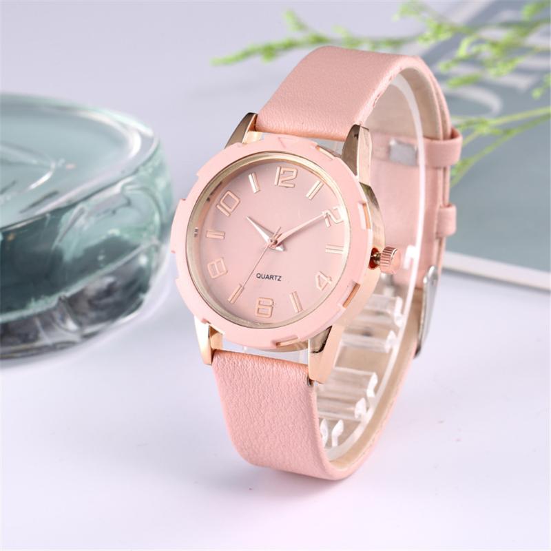 Wristwatches Casual Quartz Watch Ladies High-end Blue Glass Life Waterproof Commend Wild Creative Fashion Gift Party Y30, Black
Wristwatches Casual Quartz Watch Ladies High-end Blue Glass Life Waterproof Commend Wild Creative Fashion Gift Party Y30, Black