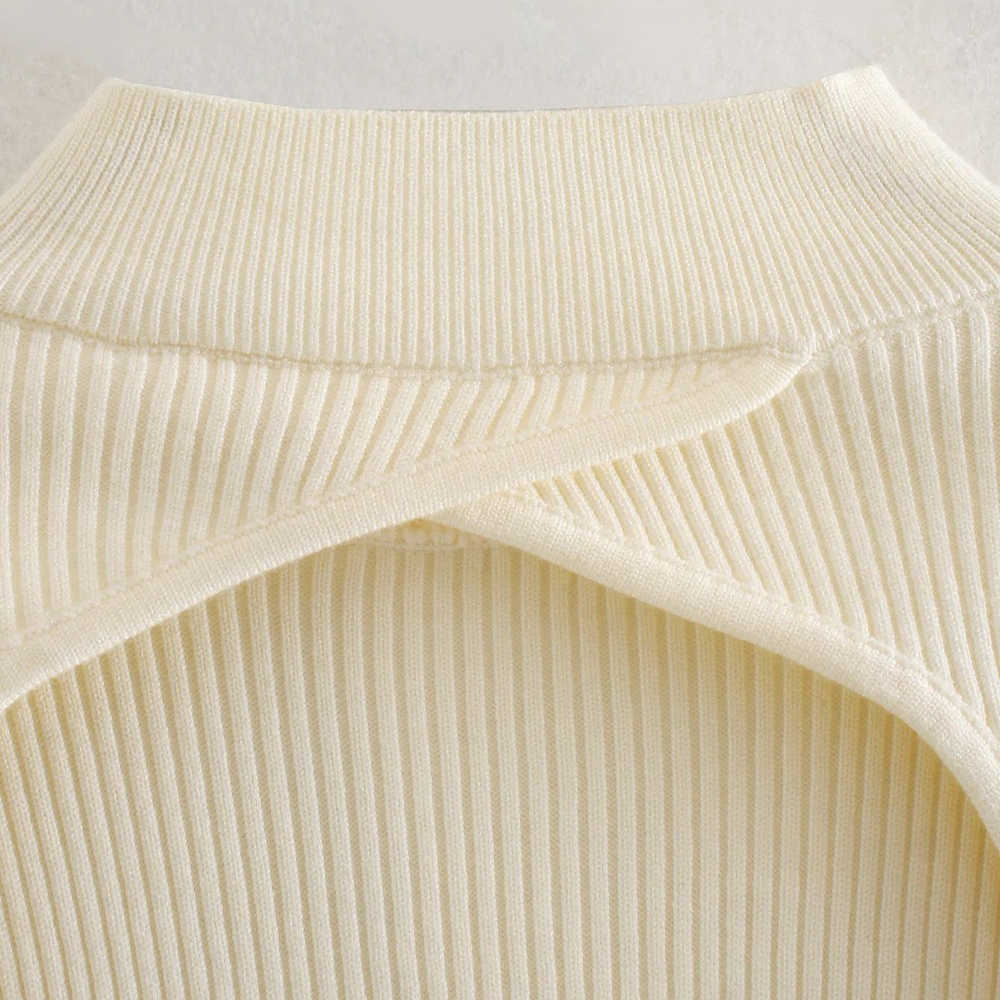 Women Backless Knit Sweater High Neck Long Sleeves Casual Fashion Chic Lady Woman Sweaters Pullovers Tops 210914