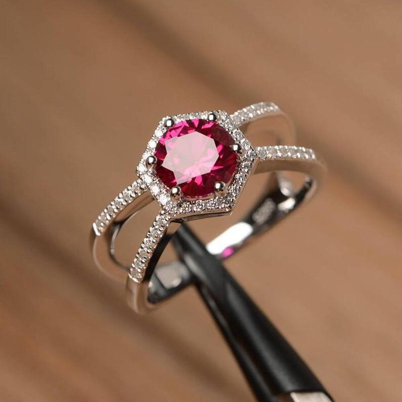 Cluster Rings Womens Engagement Silver 925 Ring Silicone Filled Red Diamond Wedding For Luxury
Cluster Rings Womens Engagement Silver 925 Ring Silicone Filled Red Diamond Wedding For Luxury