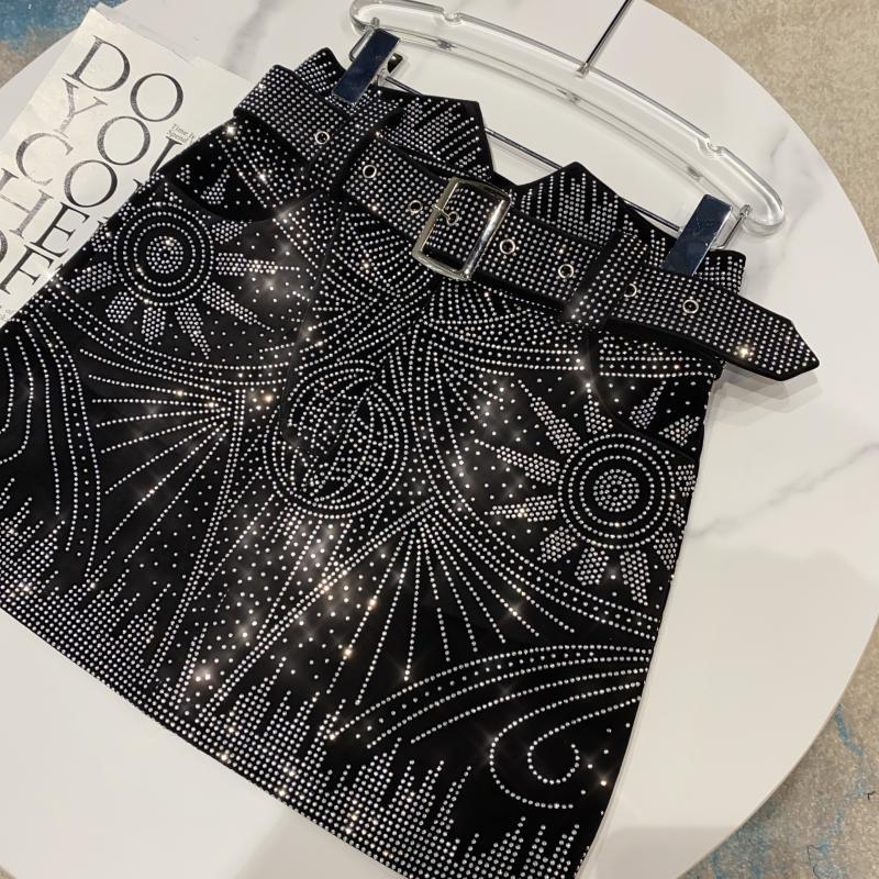 DEAT Autumn Winter New Arrvials Rhinestone Diamonds Decoration Black Short Mini Skirt With Belt Women Streetwear MK571 210311