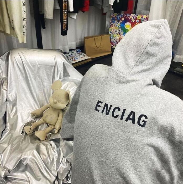 Autumn 2021 Paris fashion men's hoodie designer high-end pure cotton colors mixed match women's sweatshirt large size -5XL RAXS 1PQ2, White
Autumn 2021 Paris fashion men's hoodie designer high-end pure cotton colors mixed match women's sweatshirt large size -5XL RAXS 1PQ2, White