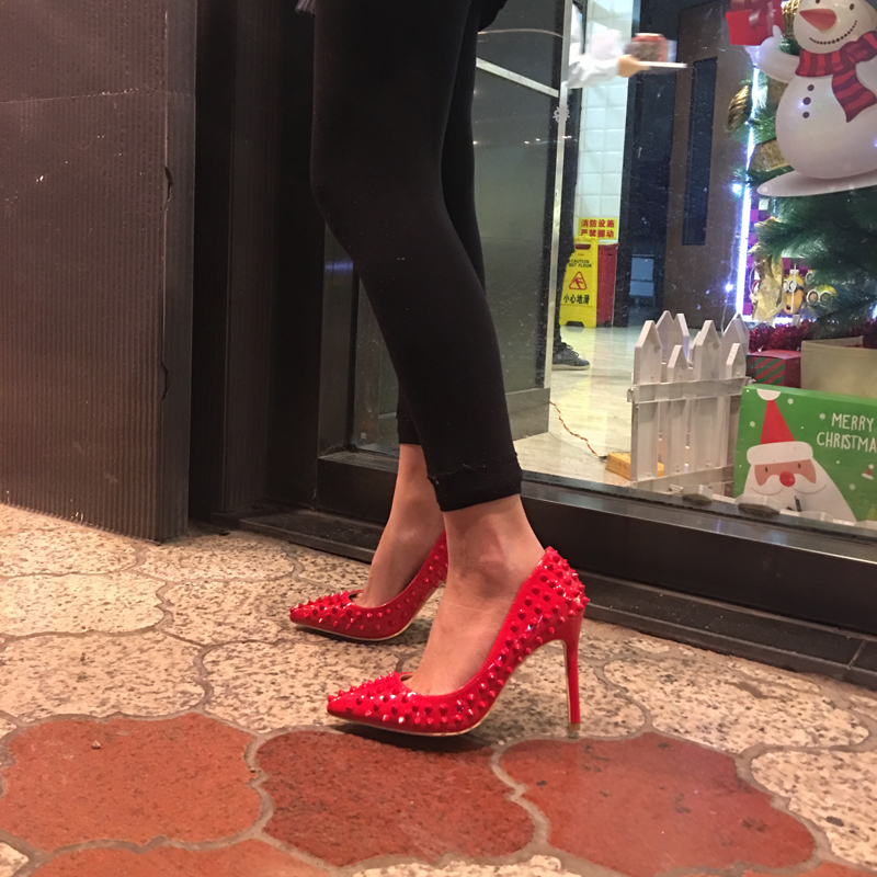 Spring and autumn Fashion Women Shoes Red Rivets Stiletto High Heels Ladied Pumps Nude Patent Pointed Toes Heel Party Woman Bride Wedding Shoe, Black
Spring and autumn Fashion Women Shoes Red Rivets Stiletto High Heels Ladied Pumps Nude Patent Pointed Toes Heel Party Woman Bride Wedding Shoe, Black