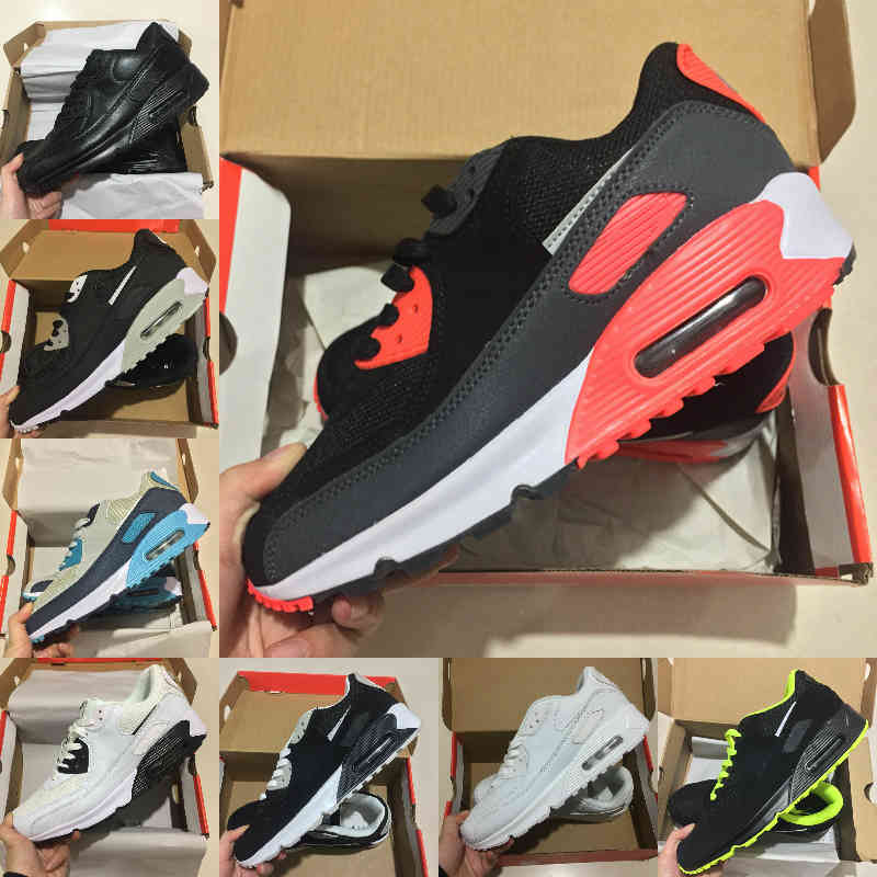 High Quality 2021 New Airs Cushion 90 Running Shoes Cheap Men Women Black White 90s Classic Airs Designers Trainer Outdoor Sports Shoe S26
High Quality 2021 New Airs Cushion 90 Running Shoes Cheap Men Women Black White 90s Classic Airs Designers Trainer Outdoor Sports Shoe S26
