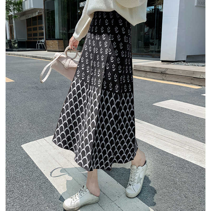 Autumn Winter Flower Print Knitted Skirt Women High Waist Fish Scales Print Mid-length Skirt Harajuru Style Casual Skirt 210604, Brown
Autumn Winter Flower Print Knitted Skirt Women High Waist Fish Scales Print Mid-length Skirt Harajuru Style Casual Skirt 210604, Brown