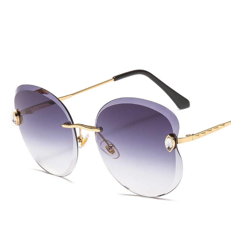 Fashion Sunglasses Frames Fashionable Free Ocean Conjoined Butterfly Glasses Men And Women Big Frame
Fashion Sunglasses Frames Fashionable Free Ocean Conjoined Butterfly Glasses Men And Women Big Frame