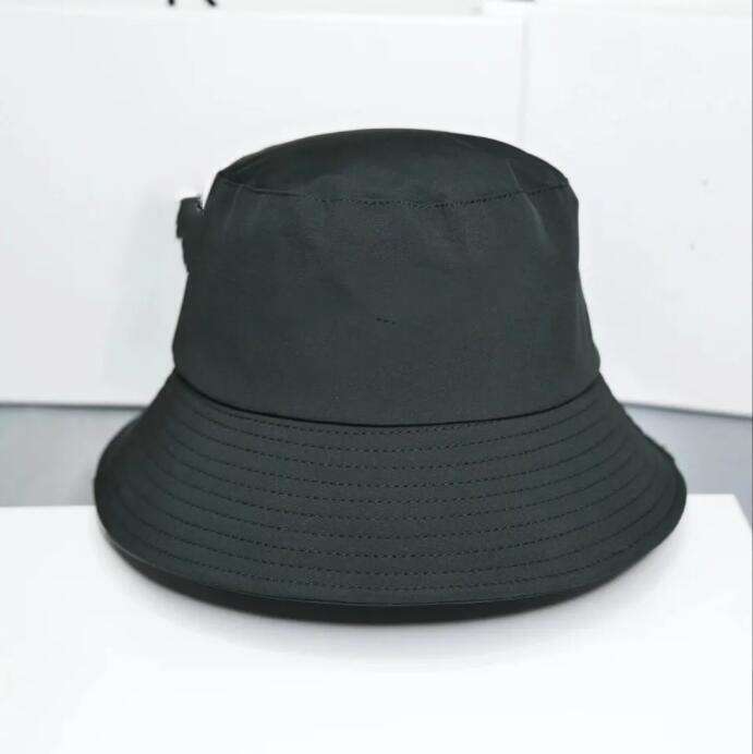 INS hat girl spring and summer leisure fisherman Korean version joker sunscreen cap with P family triangle brand, Blue;gray
INS hat girl spring and summer leisure fisherman Korean version joker sunscreen cap with P family triangle brand, Blue;gray