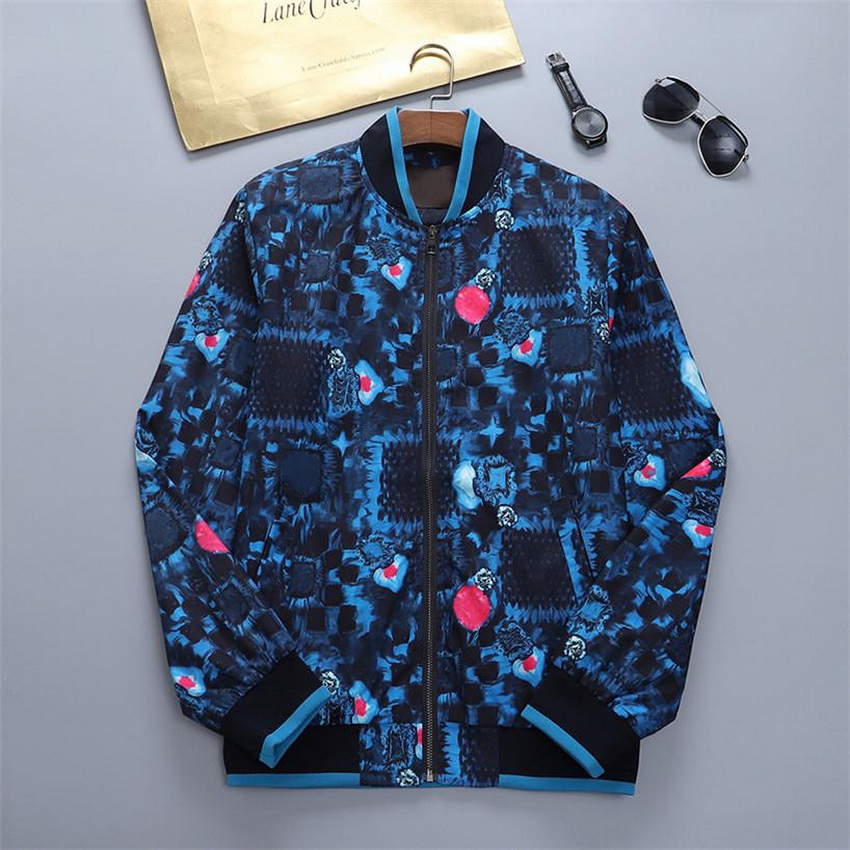 Fashion Designer Mens Jacket Windbreaker Long Sleeve Floral Jackets Hoodie Clothing Zippe Up Coat Plus Size Clothes
Fashion Designer Mens Jacket Windbreaker Long Sleeve Floral Jackets Hoodie Clothing Zippe Up Coat Plus Size Clothes