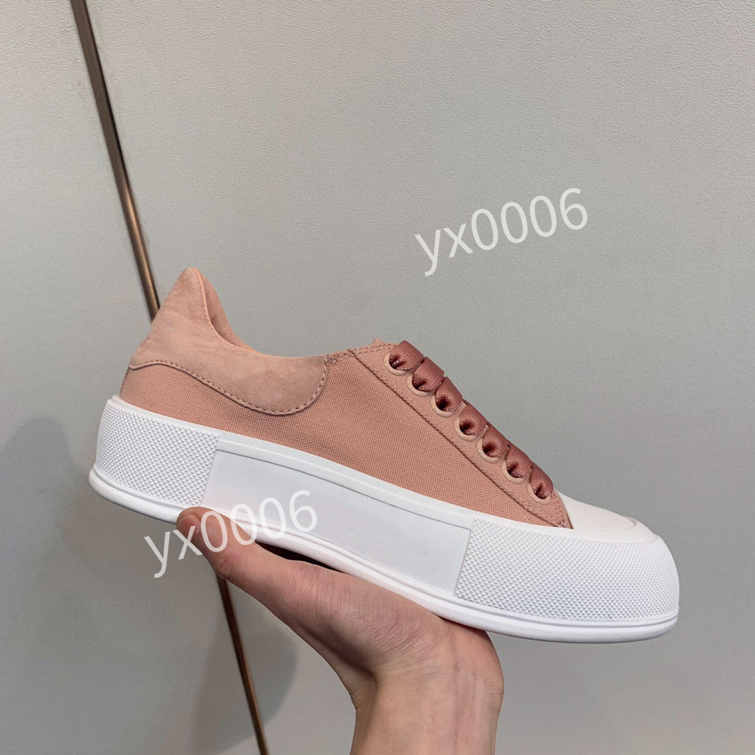 2021 Designers Tennis shoes canvas 35-40 Beige Blue washed jacquard denim Women Rubber sole Embroidered Vintage casual Sneakers jx210204, Choose the color
2021 Designers Tennis shoes canvas 35-40 Beige Blue washed jacquard denim Women Rubber sole Embroidered Vintage casual Sneakers jx210204, Choose the color