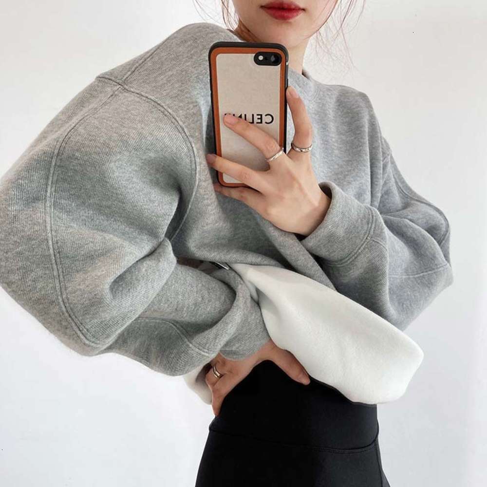Luxi Plush thickened sweater women's design small crowd autumn and winter 2020 new loose style top 296, Black
Luxi Plush thickened sweater women's design small crowd autumn and winter 2020 new loose style top 296, Black