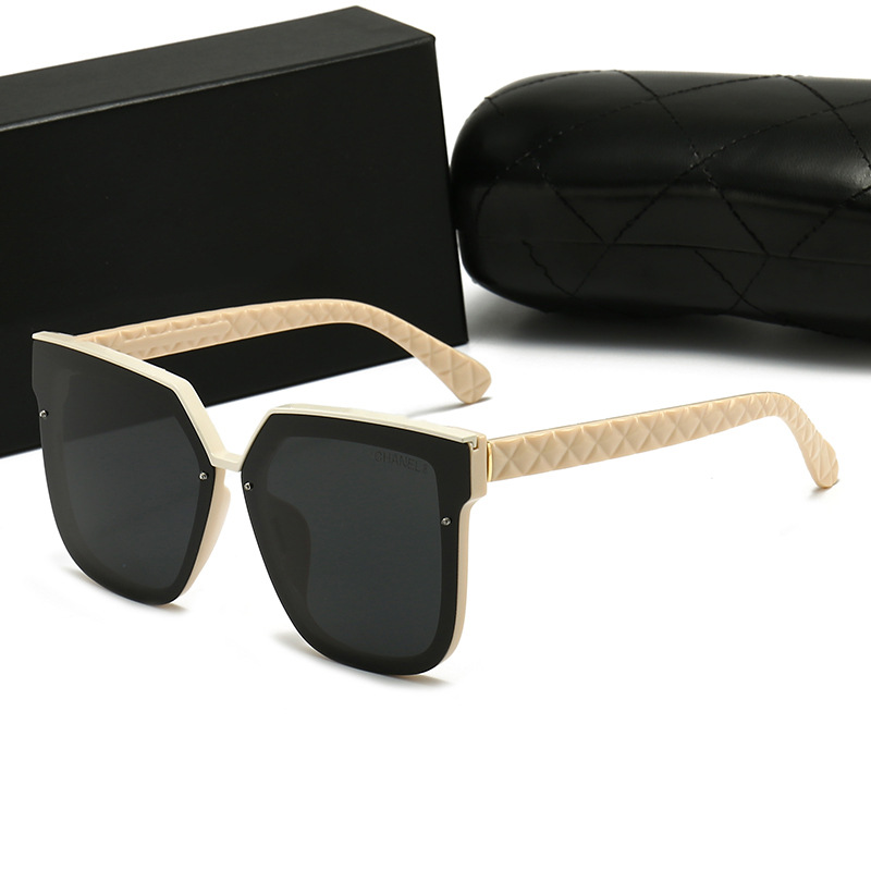 Top luxury polarized Sunglasses polaroid lens designer womens Mens Goggle senior Eyewear For Women eyeglasses frame Vintage Metal Sun Glasses With Box
Top luxury polarized Sunglasses polaroid lens designer womens Mens Goggle senior Eyewear For Women eyeglasses frame Vintage Metal Sun Glasses With Box