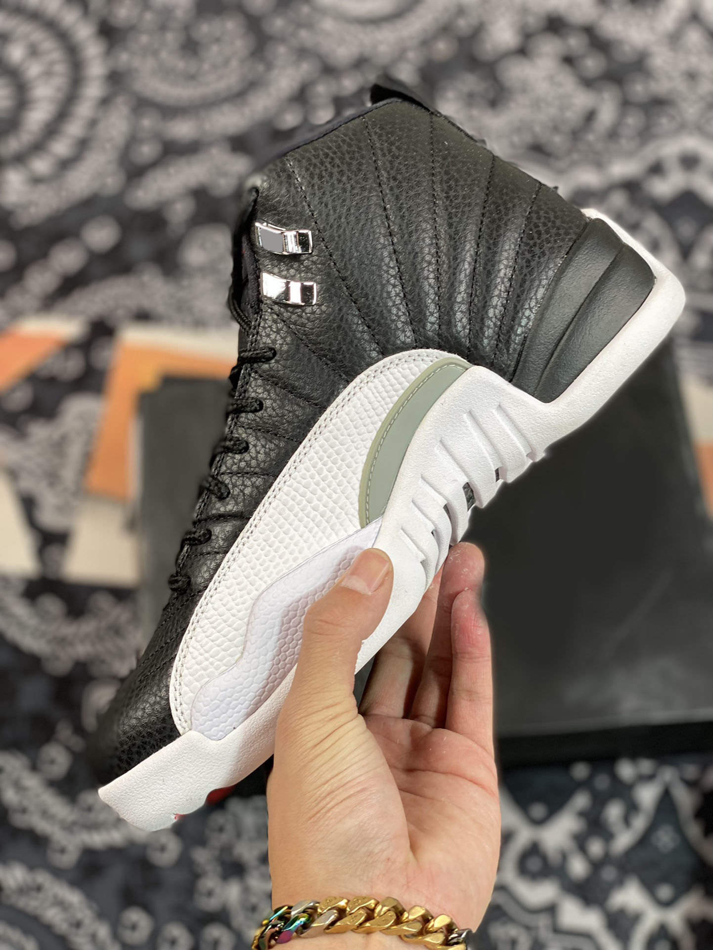 Hottest Air Authentic 12 Playoffs Basketball Shoes Real Carbon Fiber Royalty Black Varsity Red White 12S Retro Men Sports Sneakers With Box, Customize
Hottest Air Authentic 12 Playoffs Basketball Shoes Real Carbon Fiber Royalty Black Varsity Red White 12S Retro Men Sports Sneakers With Box, Customize