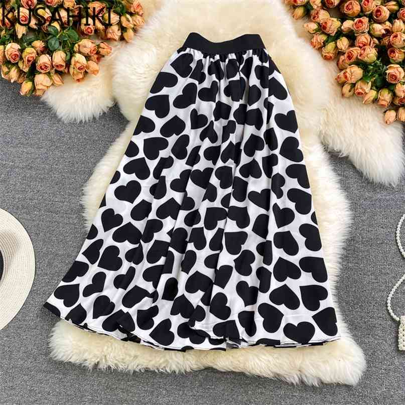 High Waisted A-line Woman Skirts Summer Causal Love Heart Printed Skirt Korean Fashion Faldas De Mujer 6J818 210603, White black
High Waisted A-line Woman Skirts Summer Causal Love Heart Printed Skirt Korean Fashion Faldas De Mujer 6J818 210603, White black