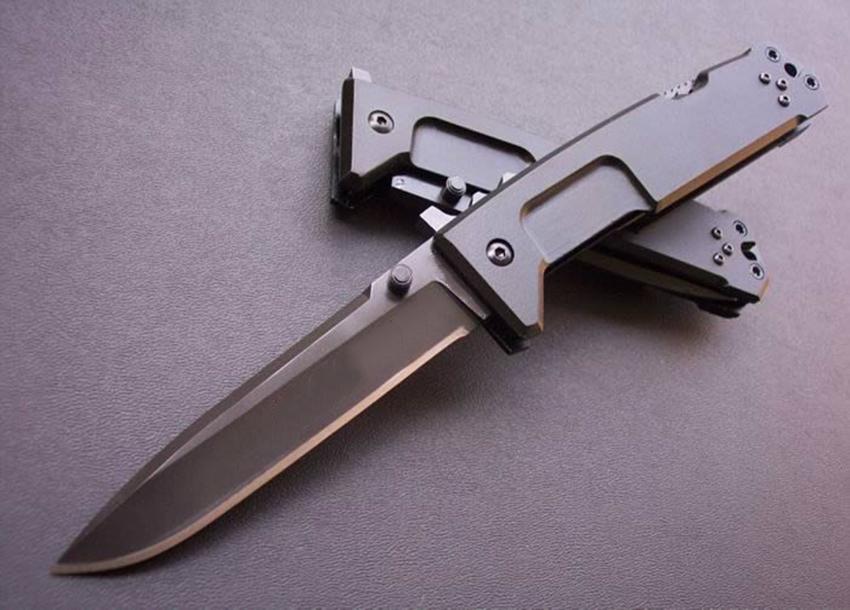 New 2021 Nemesis Tactical folding knife 440C 58HRC Blade Outdoor survival knife knives New in original paper box packing Collectable
New 2021 Nemesis Tactical folding knife 440C 58HRC Blade Outdoor survival knife knives New in original paper box packing Collectable