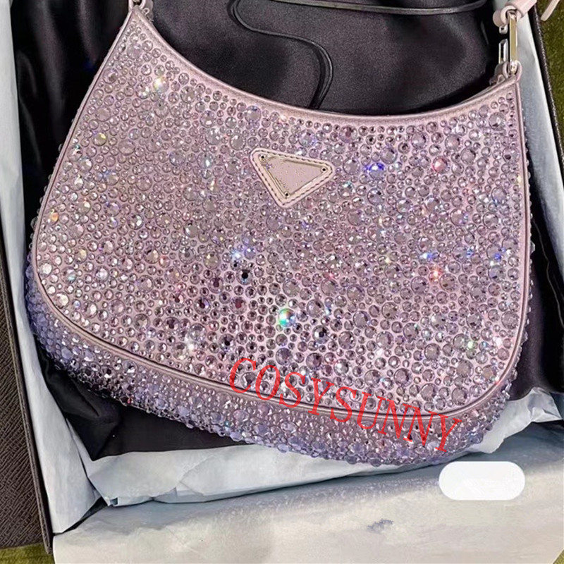 Armpit bag autumn and winter new diamond inlaid fashion trendy women's handbag shoulder strap Satchel 22CM, See chart 2
Armpit bag autumn and winter new diamond inlaid fashion trendy women's handbag shoulder strap Satchel 22CM, See chart 2