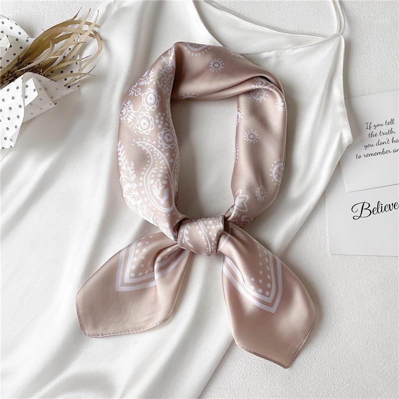 Scarves 2021 Fashion Square Satin Scarf For Women Print Silk Shawl Foulard Hijab Neckerchief Female Headscarf Headband Hair Wrap Bandana, Blue;gray
Scarves 2021 Fashion Square Satin Scarf For Women Print Silk Shawl Foulard Hijab Neckerchief Female Headscarf Headband Hair Wrap Bandana, Blue;gray