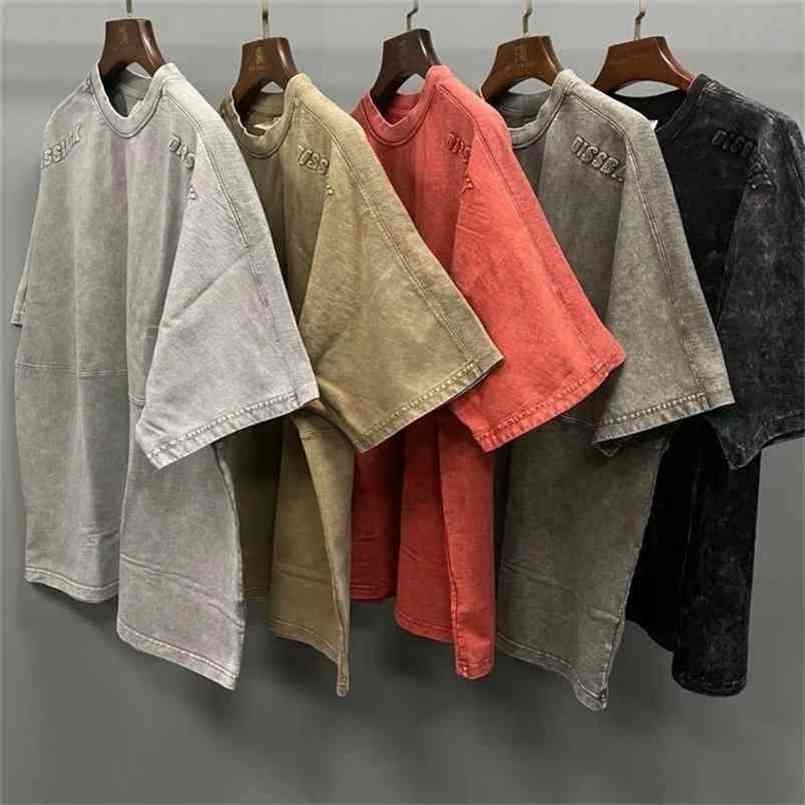 Summer Embossed Letter Relaxed T-shirt Washed Terry Heavy Cotton Tee Four Colors Hip Hop Streetwear 210716, Washed khaki
Summer Embossed Letter Relaxed T-shirt Washed Terry Heavy Cotton Tee Four Colors Hip Hop Streetwear 210716, Washed khaki