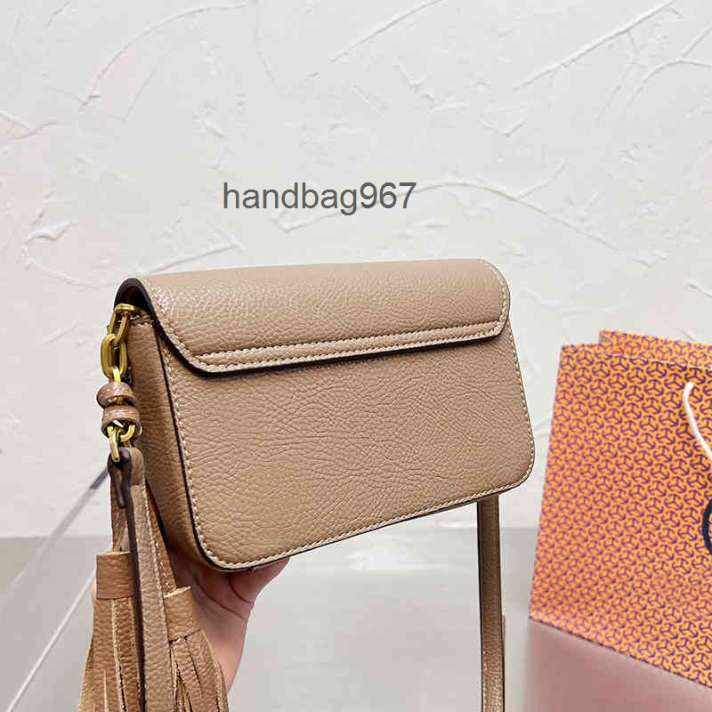 Fashion Handbags 2022 Designer Bags Burchs Hand Torys Female Messenger Single Shoulder Small Flap Leather Litchi Pattern PW4A, Black
Fashion Handbags 2022 Designer Bags Burchs Hand Torys Female Messenger Single Shoulder Small Flap Leather Litchi Pattern PW4A, Black