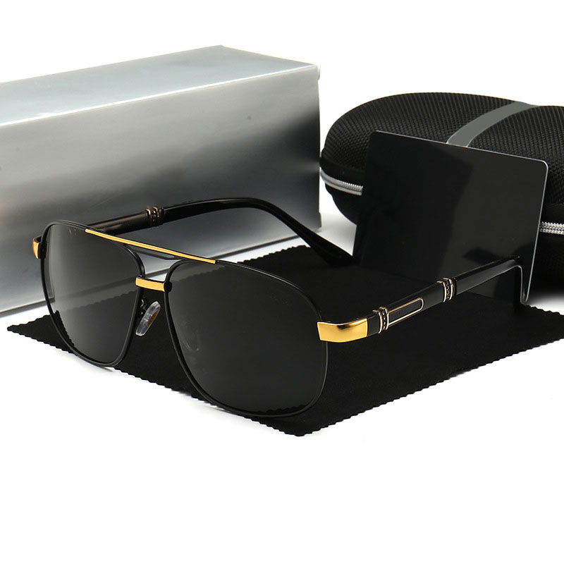 2021 Classic Polarized Men's and Women's Sunglasses Brand Design Driving Square Sun glasses UV400, White;black
2021 Classic Polarized Men's and Women's Sunglasses Brand Design Driving Square Sun glasses UV400, White;black
