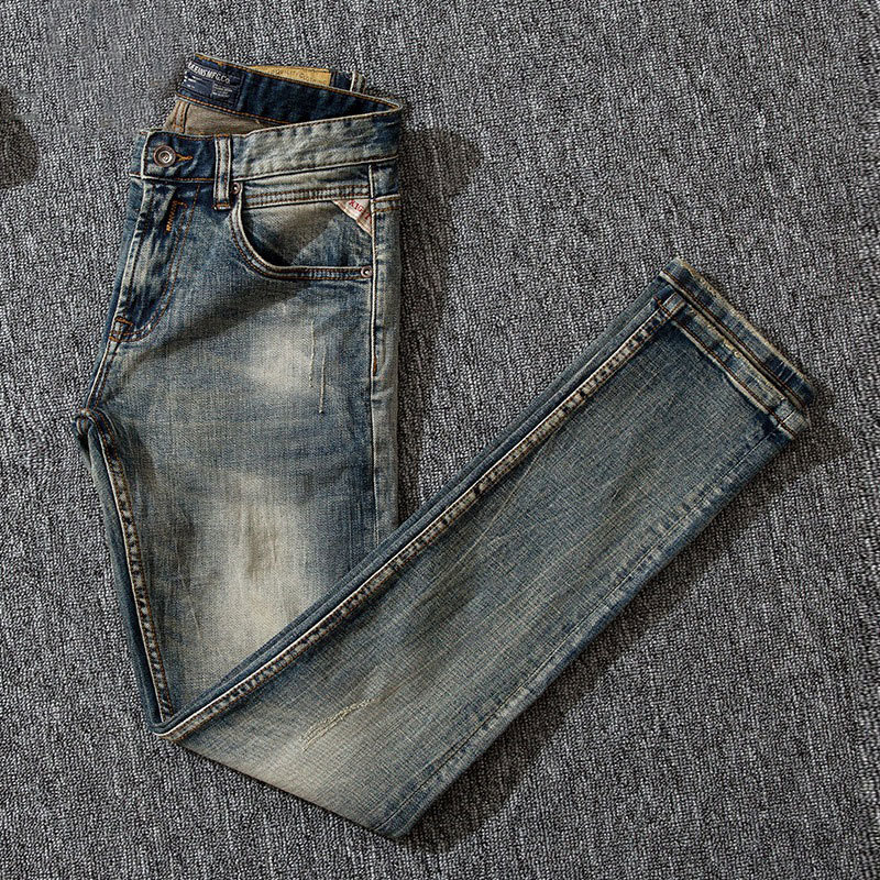 2021 New Italian Vintage Fashion High Quality Retro Washed Slim Fit Elastic Classical Men Hip Hop Designer Jeans Homme Jxyi, Retro color
2021 New Italian Vintage Fashion High Quality Retro Washed Slim Fit Elastic Classical Men Hip Hop Designer Jeans Homme Jxyi, Retro color