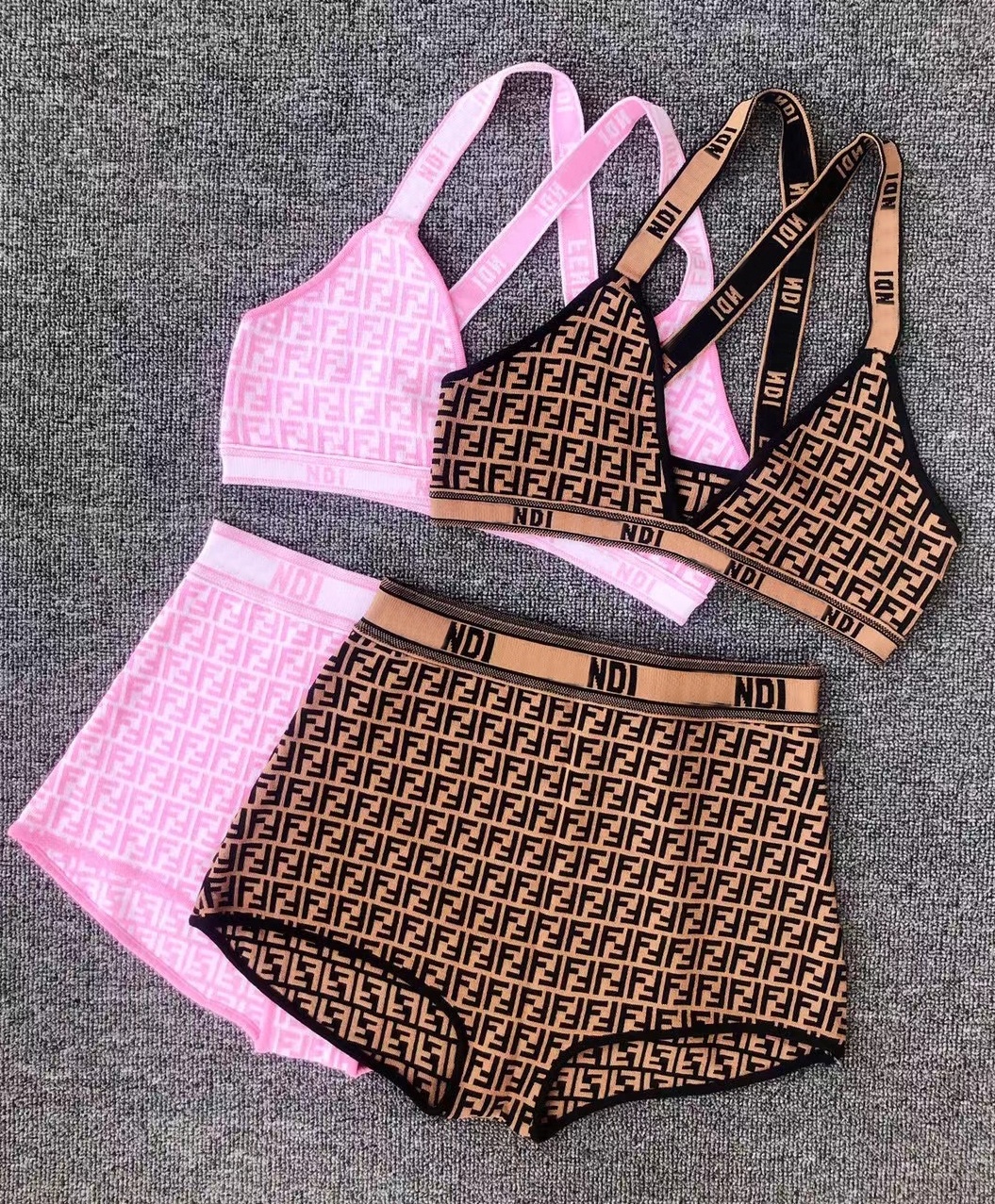 Sexy Womens Swimwear Bikini Printing Quick-dry Summer Ladies With chest pad without steel support Wear Size S-XL#01, White;black
Sexy Womens Swimwear Bikini Printing Quick-dry Summer Ladies With chest pad without steel support Wear Size S-XL#01, White;black